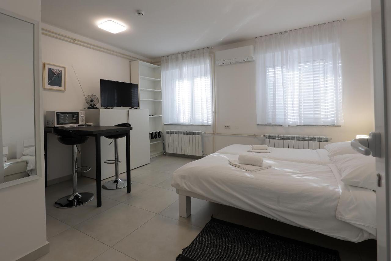Rijeka Budget Rooms Exterior photo